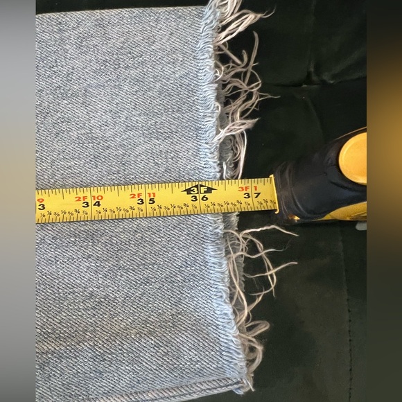 BDG Women's Light Blue Jeans - Picture 11 of 13